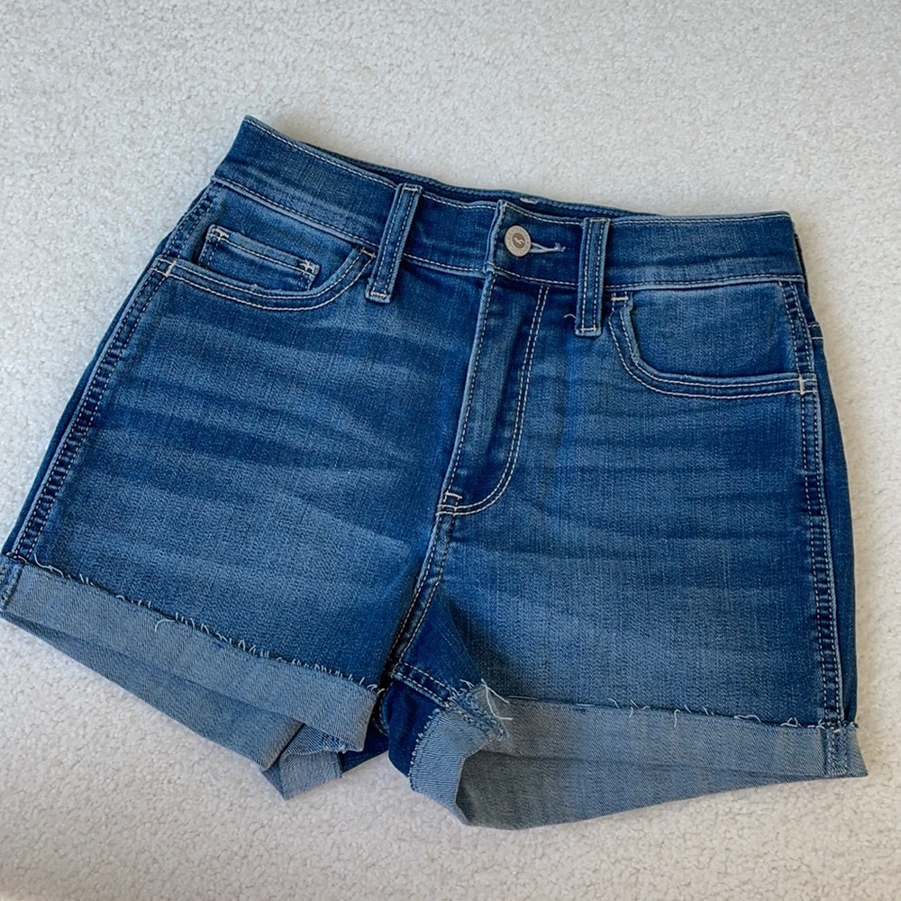 Hollister High-Rise Short 3” Medium Blue Like New
